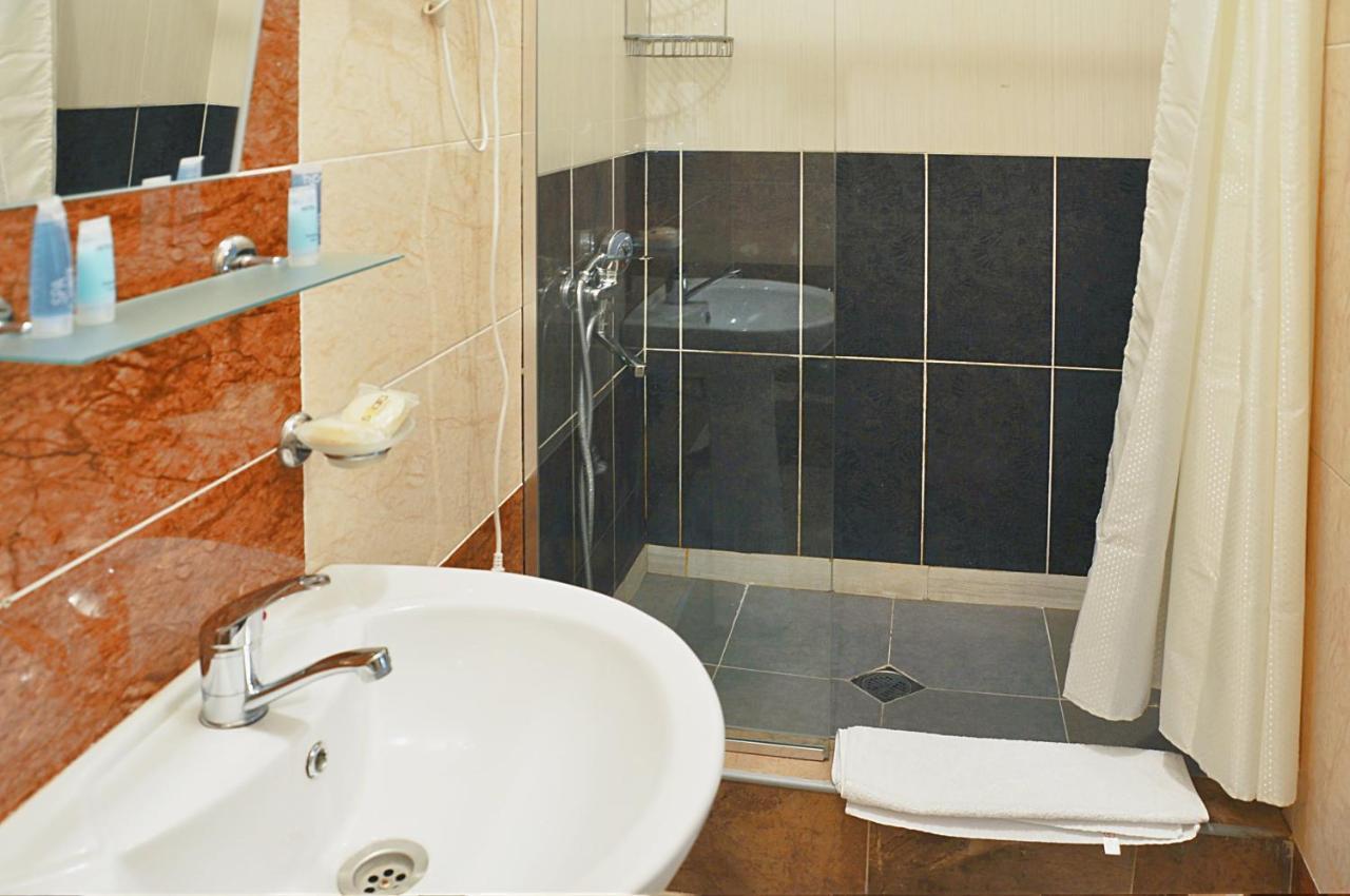 Hotel Alexandra Tbilissi Extérieur photo