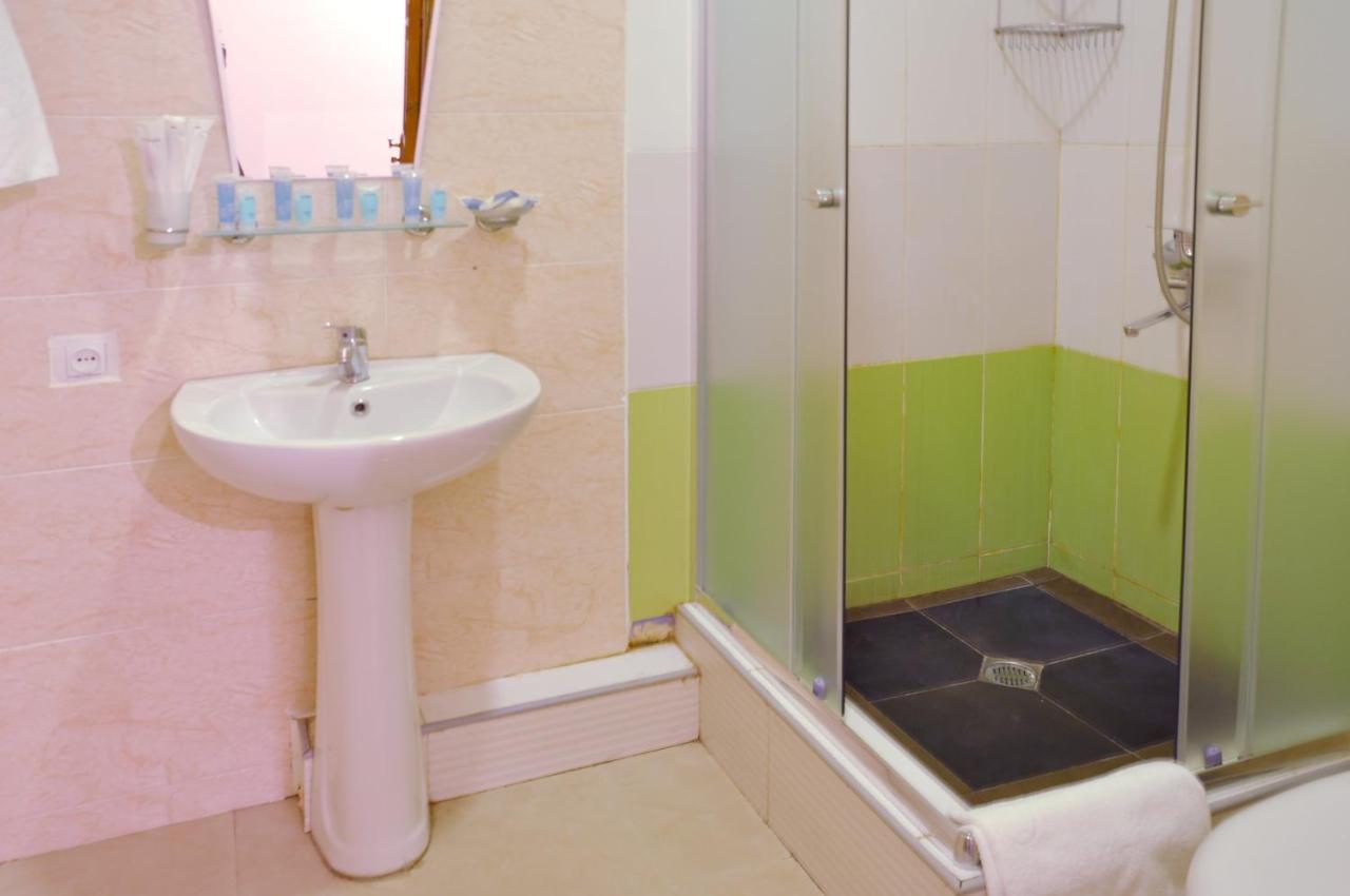 Hotel Alexandra Tbilissi Extérieur photo